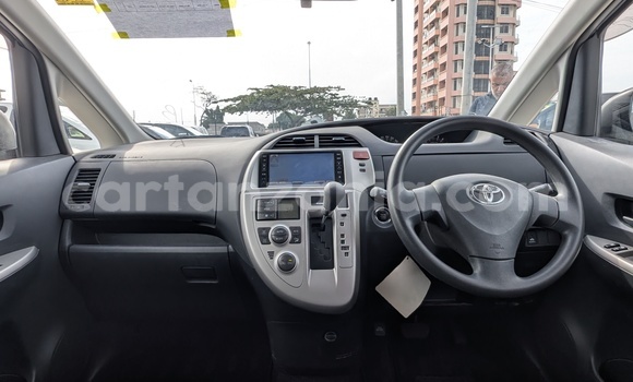 Buy Used Toyota Ractis Silver Car in Dar es Salaam in Dar es Salaam Buy Used Toyota Ractis Silver Car in Dar es Salaam in Dar es Salaam