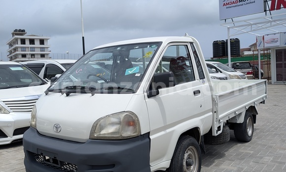 Buy Used Toyota Town Ace White Car in Dar es Salaam in Dar es Salaam Buy Used Toyota Town Ace White Car in Dar es Salaam in Dar es Salaam