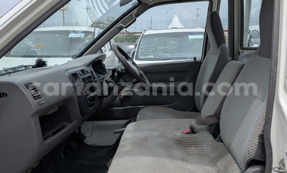 Buy Used Toyota Town Ace White Car in Dar es Salaam in Dar es Salaam Buy Used Toyota Town Ace White Car in Dar es Salaam in Dar es Salaam