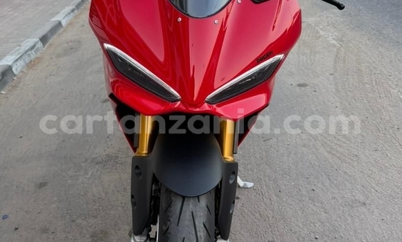 Nunua Ilio tumika Ducati Panigale Nyekundu Bike ndani ya Arusha nchini Arusha Nunua Ilio tumika Ducati Panigale Nyekundu Bike ndani ya Arusha nchini Arusha