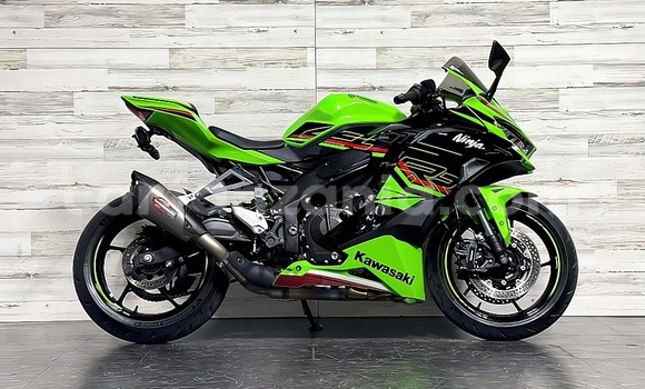 Nunua Ilio tumika Kawasaki Ninja Bluu Bike ndani ya Chemba nchini Dodoma Nunua Ilio tumika Kawasaki Ninja Bluu Bike ndani ya Chemba nchini Dodoma