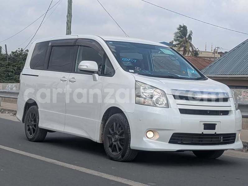 Big with watermark toyota noah dar es salaam dar es salaam 31214