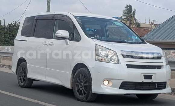 Buy Used Toyota Noah White Car in Dar es Salaam in Dar es Salaam Buy Used Toyota Noah White Car in Dar es Salaam in Dar es Salaam
