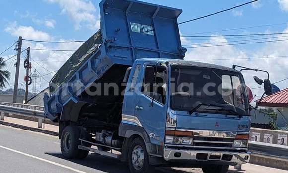 Buy Used Mitsubishi Fuso Fighter Blue Truck in Dar es Salaam in Dar es Salaam Buy Used Mitsubishi Fuso Fighter Blue Truck in Dar es Salaam in Dar es Salaam