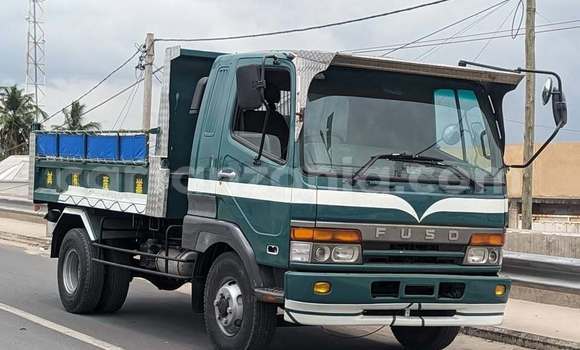 Buy Used Mitsubishi Fuso Fighter Green Truck in Dar es Salaam in Dar es Salaam Buy Used Mitsubishi Fuso Fighter Green Truck in Dar es Salaam in Dar es Salaam