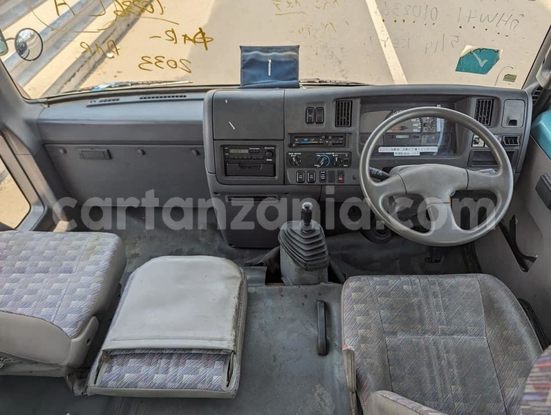 Big with watermark nissan cima dar es salaam dar es salaam 31226