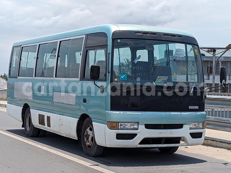 Big with watermark nissan cima dar es salaam dar es salaam 31226