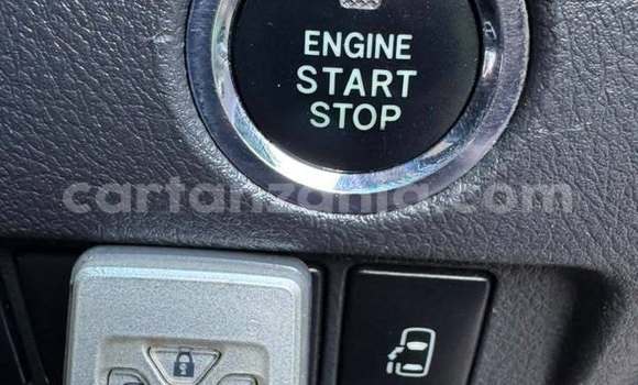 Nunua Ilio tumika Toyota Alphard Nyeusi Gari ndani ya Dar es Salaam nchini Dar es Salaam Nunua Ilio tumika Toyota Alphard Nyeusi Gari ndani ya Dar es Salaam nchini Dar es Salaam