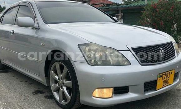 Buy Used Toyota Crown Silver Car in Dar es Salaam in Dar es Salaam Buy Used Toyota Crown Silver Car in Dar es Salaam in Dar es Salaam