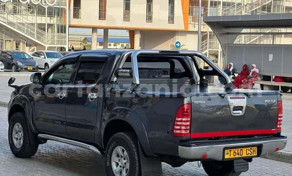 Buy Used Toyota Hilux Black Car in Dar es Salaam in Dar es Salaam Buy Used Toyota Hilux Black Car in Dar es Salaam in Dar es Salaam