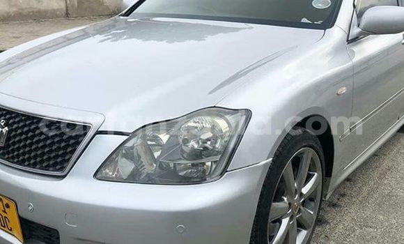 Buy Used Toyota Crown Silver Car in Dar es Salaam in Dar es Salaam Buy Used Toyota Crown Silver Car in Dar es Salaam in Dar es Salaam