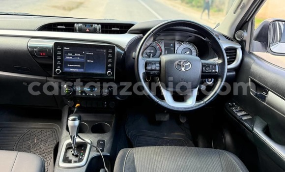Buy Used Toyota Pickup Green Car in Dar es Salaam in Dar es Salaam Buy Used Toyota Pickup Green Car in Dar es Salaam in Dar es Salaam