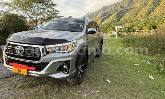 Buy Used Toyota Pickup Silver Car in Dar es Salaam in Dar es Salaam Buy Used Toyota Pickup Silver Car in Dar es Salaam in Dar es Salaam