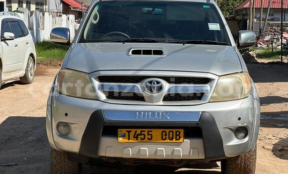 Buy Used Toyota Hilux Silver Car in Dar es Salaam in Dar es Salaam Buy Used Toyota Hilux Silver Car in Dar es Salaam in Dar es Salaam