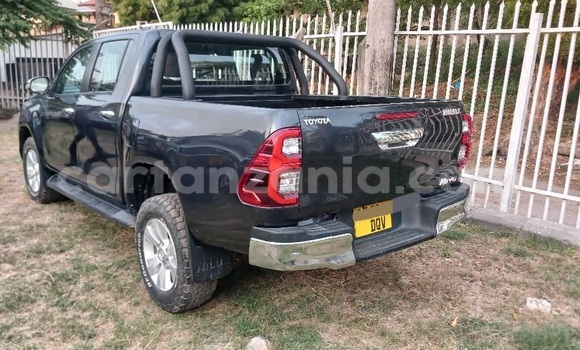 Buy Used Toyota Hilux Blue Car in Dar es Salaam in Dar es Salaam Buy Used Toyota Hilux Blue Car in Dar es Salaam in Dar es Salaam