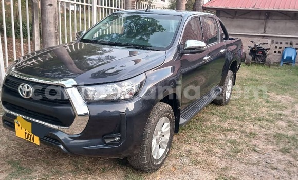 Buy Used Toyota Hilux Blue Car in Dar es Salaam in Dar es Salaam Buy Used Toyota Hilux Blue Car in Dar es Salaam in Dar es Salaam