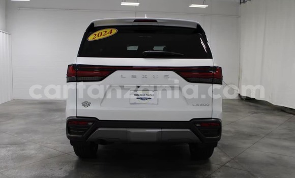 Nunua Ilio tumika Lexus LX Nyeupe Gari ndani ya Chato nchini Geita Nunua Ilio tumika Lexus LX Nyeupe Gari ndani ya Chato nchini Geita