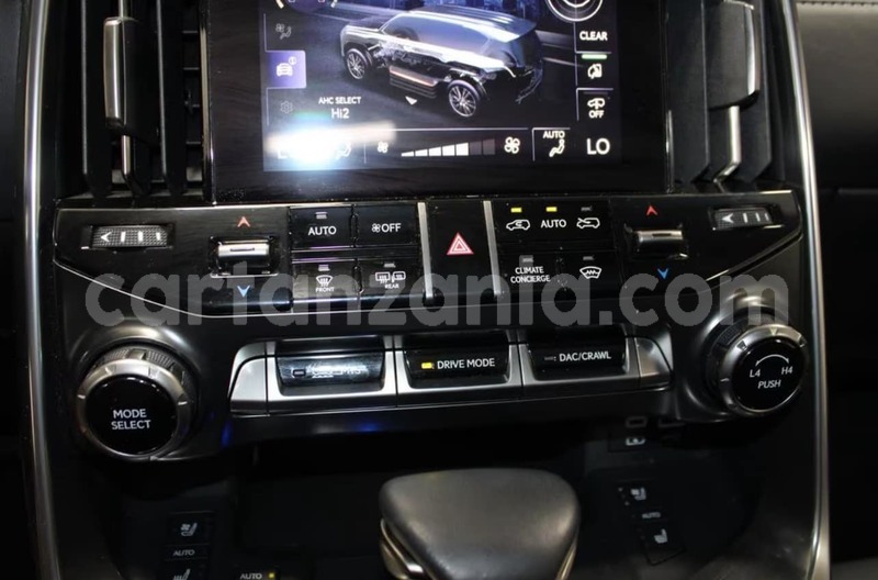 Big with watermark lexus lx geita chato 31287