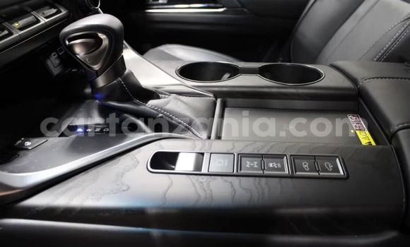 Nunua Ilio tumika Lexus LX Nyeupe Gari ndani ya Chato nchini Geita Nunua Ilio tumika Lexus LX Nyeupe Gari ndani ya Chato nchini Geita