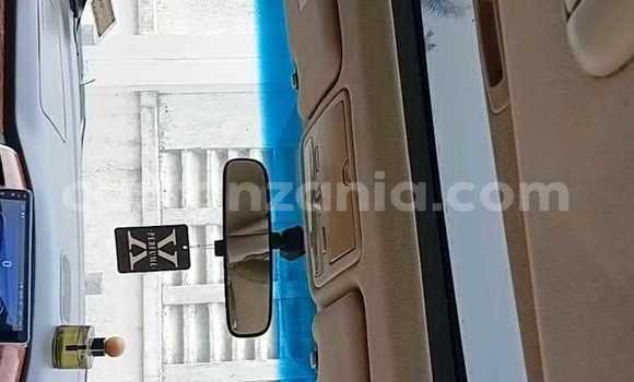 Buy Used Toyota Alphard White Car in Dar es Salaam in Dar es Salaam Buy Used Toyota Alphard White Car in Dar es Salaam in Dar es Salaam