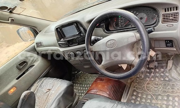Buy Used Toyota Noah White Car in Dar es Salaam in Dar es Salaam Buy Used Toyota Noah White Car in Dar es Salaam in Dar es Salaam