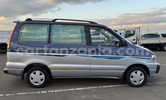 Nunua Imported Toyota Town Ace Bluu Gari ndani ya Dar es Salaam nchini Dar es Salaam Nunua Imported Toyota Town Ace Bluu Gari ndani ya Dar es Salaam nchini Dar es Salaam