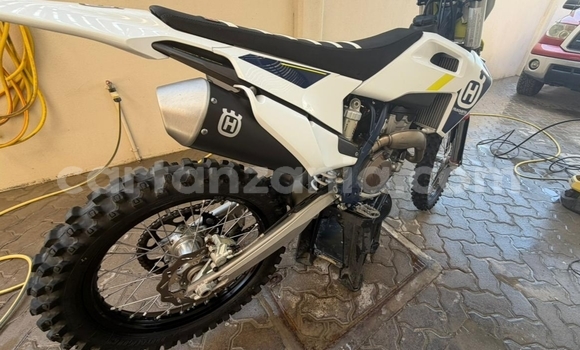 Buy Used Husqvarna FC Beige Bike in Arusha in Arusha Buy Used Husqvarna FC Beige Bike in Arusha in Arusha