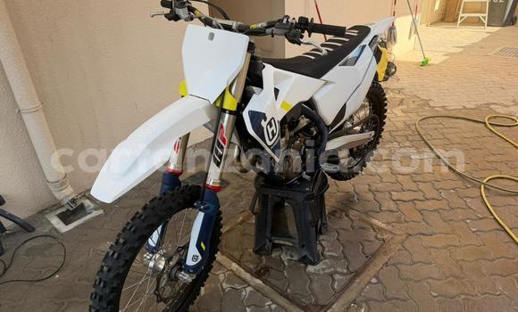 Buy Used Husqvarna FC Beige Bike in Arusha in Arusha Buy Used Husqvarna FC Beige Bike in Arusha in Arusha