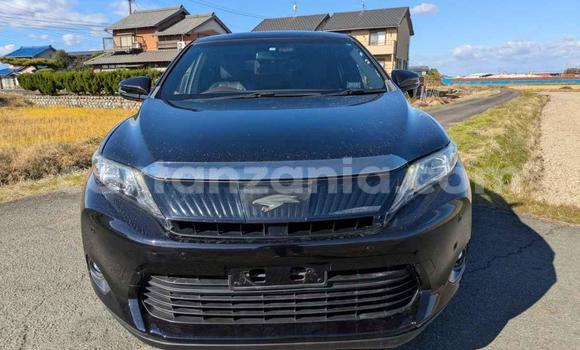 Nunua Imported Toyota Harrier Nyeusi Gari ndani ya Dar es Salaam nchini Dar es Salaam Nunua Imported Toyota Harrier Nyeusi Gari ndani ya Dar es Salaam nchini Dar es Salaam