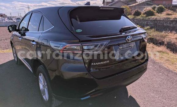 Nunua Imported Toyota Harrier Nyeusi Gari ndani ya Dar es Salaam nchini Dar es Salaam Nunua Imported Toyota Harrier Nyeusi Gari ndani ya Dar es Salaam nchini Dar es Salaam