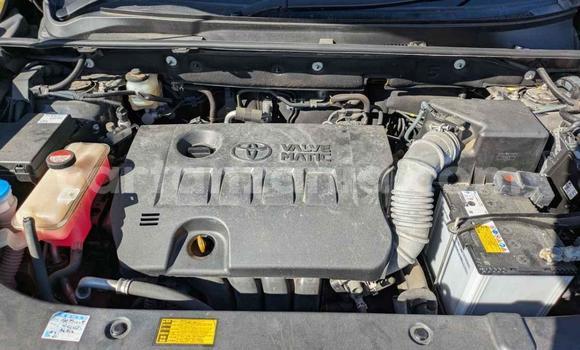 Nunua Imported Toyota Harrier Nyeusi Gari ndani ya Dar es Salaam nchini Dar es Salaam Nunua Imported Toyota Harrier Nyeusi Gari ndani ya Dar es Salaam nchini Dar es Salaam