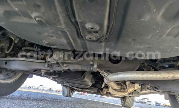 Nunua Imported Toyota Harrier Nyeusi Gari ndani ya Dar es Salaam nchini Dar es Salaam Nunua Imported Toyota Harrier Nyeusi Gari ndani ya Dar es Salaam nchini Dar es Salaam