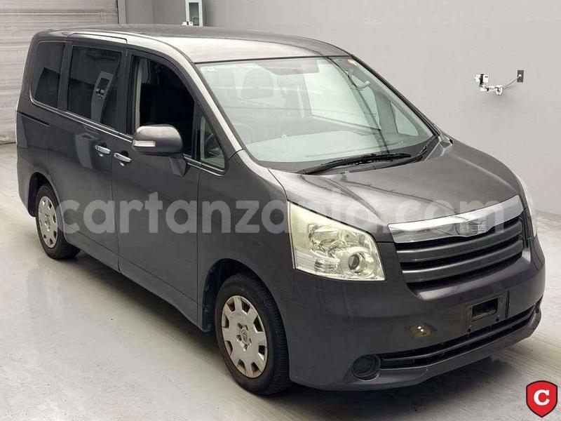 Big with watermark toyota noah dar es salaam dar es salaam 31310