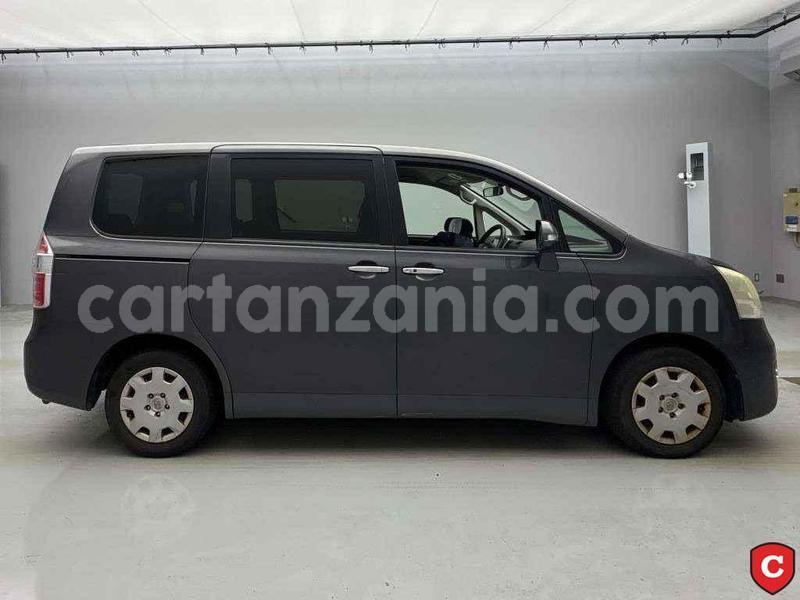 Big with watermark toyota noah dar es salaam dar es salaam 31310