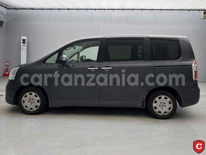 Big with watermark toyota noah dar es salaam dar es salaam 31310