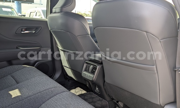 Buy Import Toyota Crown Brown Car in Dar es Salaam in Dar es Salaam Buy Import Toyota Crown Brown Car in Dar es Salaam in Dar es Salaam