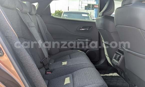 Buy Import Toyota Crown Brown Car in Dar es Salaam in Dar es Salaam Buy Import Toyota Crown Brown Car in Dar es Salaam in Dar es Salaam