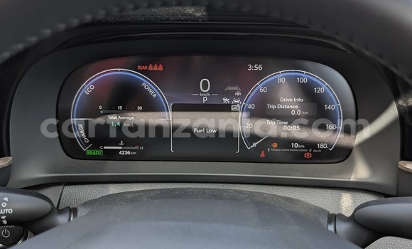 Buy Import Toyota Crown Brown Car in Dar es Salaam in Dar es Salaam Buy Import Toyota Crown Brown Car in Dar es Salaam in Dar es Salaam