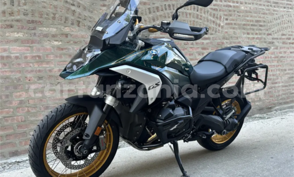 Nunua Ilio tumika Yamaha BWs Nyingine Bike ndani ya Vijijini vya Babati nchini Manyara Nunua Ilio tumika Yamaha BWs Nyingine Bike ndani ya Vijijini vya Babati nchini Manyara