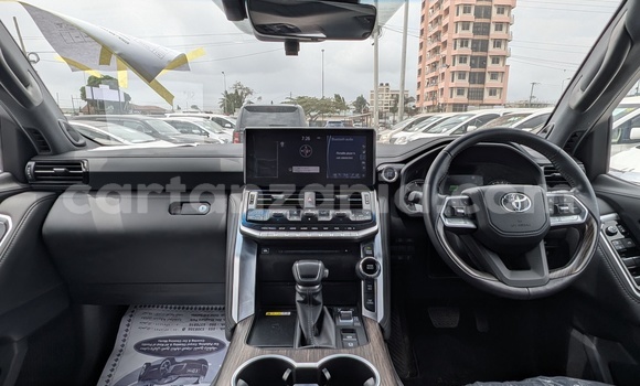 Buy Import Toyota Land Cruiser Black Car in Dar es Salaam in Dar es Salaam Buy Import Toyota Land Cruiser Black Car in Dar es Salaam in Dar es Salaam