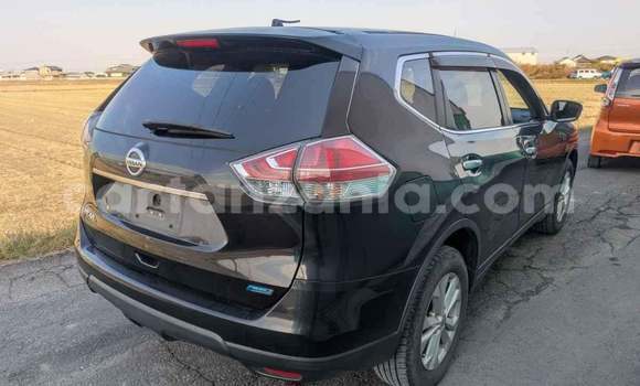 Nunua Imported Nissan X–Trail Nyeusi Gari ndani ya Dar es Salaam nchini Dar es Salaam Nunua Imported Nissan X–Trail Nyeusi Gari ndani ya Dar es Salaam nchini Dar es Salaam