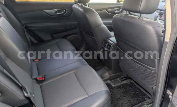 Nunua Imported Nissan X–Trail Nyeusi Gari ndani ya Dar es Salaam nchini Dar es Salaam Nunua Imported Nissan X–Trail Nyeusi Gari ndani ya Dar es Salaam nchini Dar es Salaam