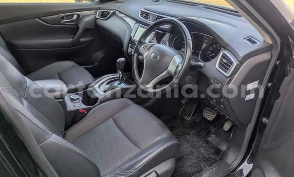 Nunua Imported Nissan X–Trail Nyeusi Gari ndani ya Dar es Salaam nchini Dar es Salaam Nunua Imported Nissan X–Trail Nyeusi Gari ndani ya Dar es Salaam nchini Dar es Salaam