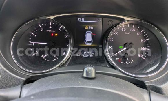 Nunua Imported Nissan X–Trail Nyeusi Gari ndani ya Dar es Salaam nchini Dar es Salaam Nunua Imported Nissan X–Trail Nyeusi Gari ndani ya Dar es Salaam nchini Dar es Salaam