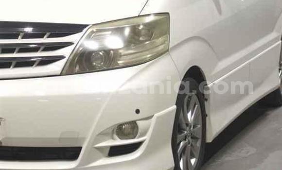 Nunua Imported Toyota Alphard Nyeupe Gari ndani ya Dar es Salaam nchini Dar es Salaam Nunua Imported Toyota Alphard Nyeupe Gari ndani ya Dar es Salaam nchini Dar es Salaam
