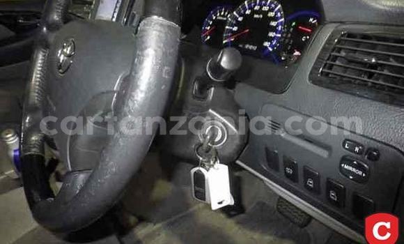 Nunua Imported Toyota Alphard Nyeupe Gari ndani ya Dar es Salaam nchini Dar es Salaam Nunua Imported Toyota Alphard Nyeupe Gari ndani ya Dar es Salaam nchini Dar es Salaam