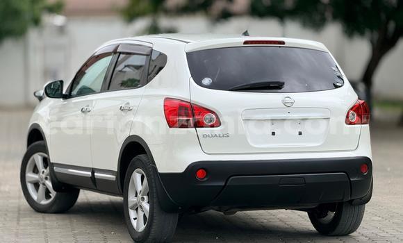 Nunua Imported Nissan Dualis Nyeupe Gari ndani ya Dar es Salaam nchini Dar es Salaam Nunua Imported Nissan Dualis Nyeupe Gari ndani ya Dar es Salaam nchini Dar es Salaam