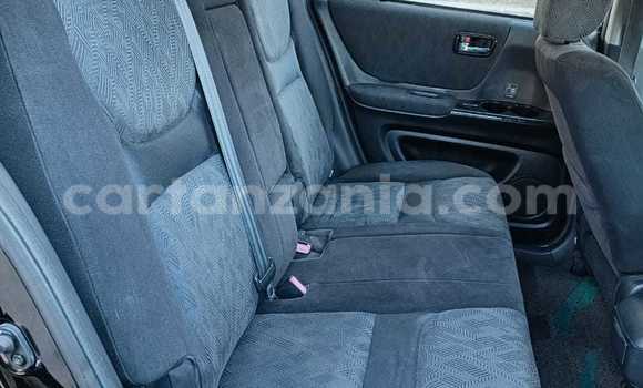 Nunua Imported Toyota Kluger Nyeusi Gari ndani ya Dar es Salaam nchini Dar es Salaam Nunua Imported Toyota Kluger Nyeusi Gari ndani ya Dar es Salaam nchini Dar es Salaam