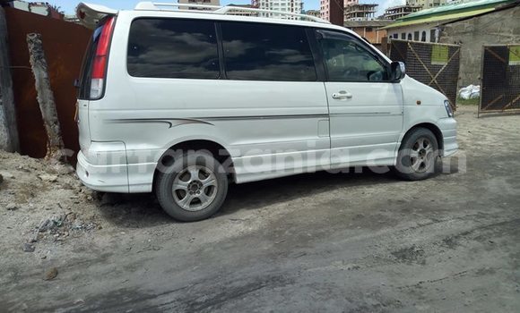 Buy Used Toyota Noah White Car in Dar es Salaam in Dar es Salaam Buy Used Toyota Noah White Car in Dar es Salaam in Dar es Salaam