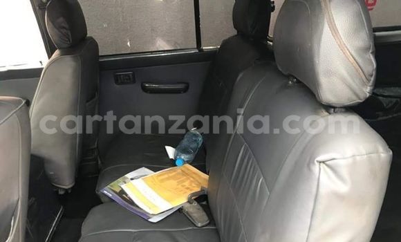 Buy Used Nissan Patrol Green Car in Dar es Salaam in Dar es Salaam Buy Used Nissan Patrol Green Car in Dar es Salaam in Dar es Salaam